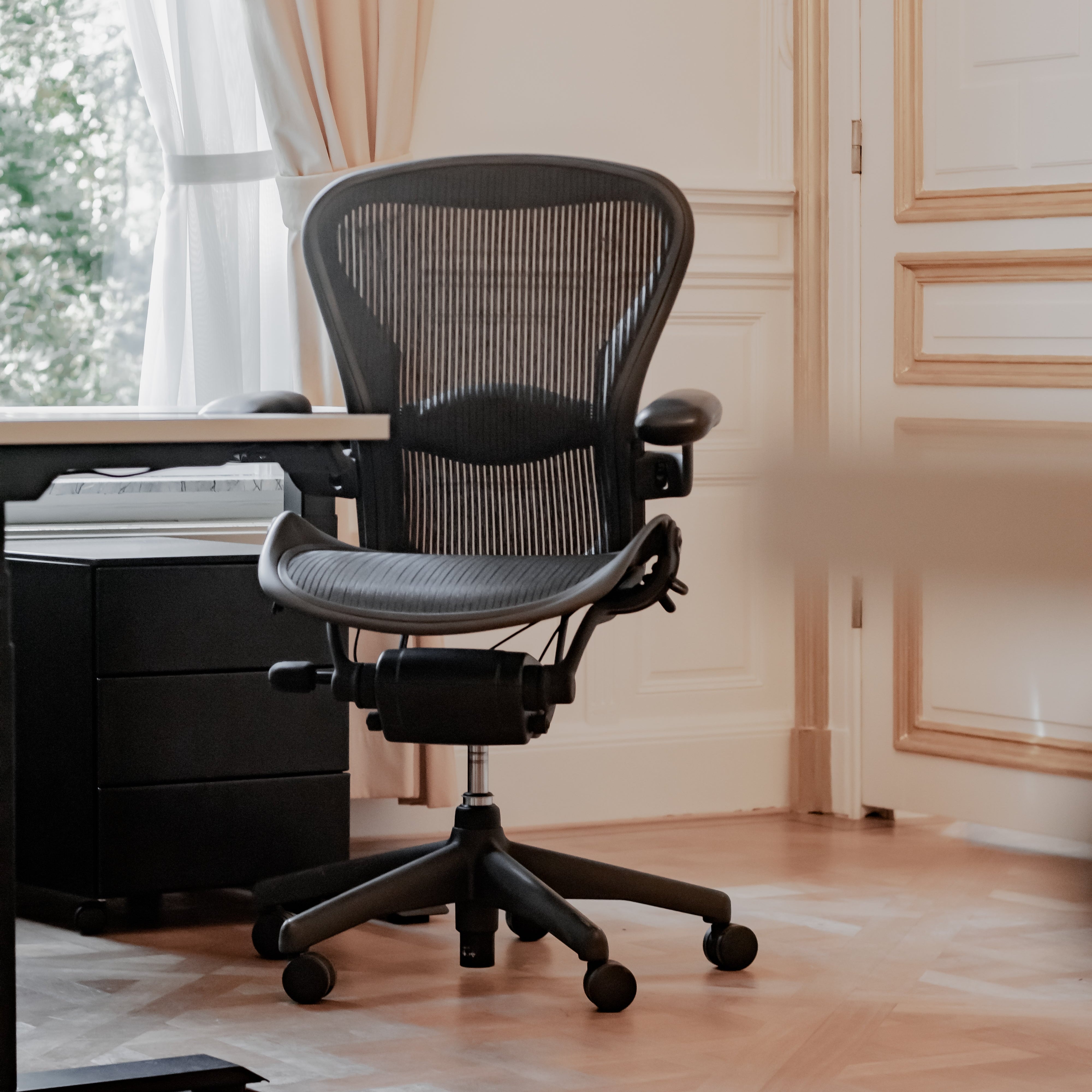 Herman Miller Aeron - Refurbished